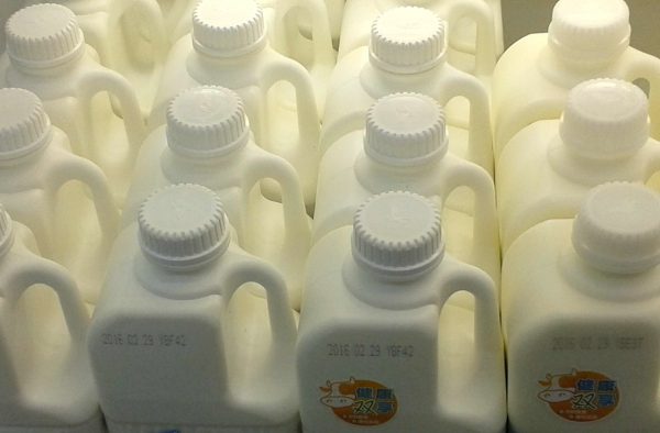 20160219-牛奶1-1朱玉芬攝-600x394